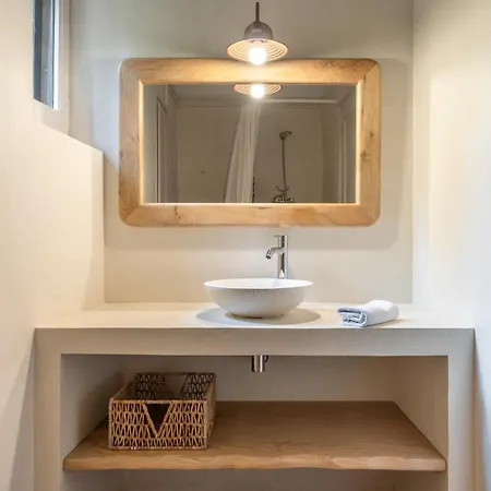 Дом отдыха Casa El Moli De Burjats Con Piscina Y Chimenea