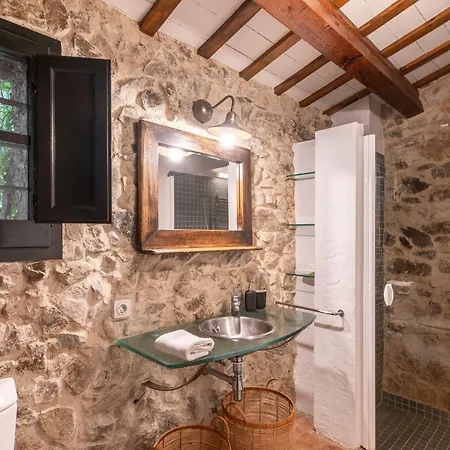 Casa El Moli De Burjats Con Piscina Y Chimenea Holiday home *