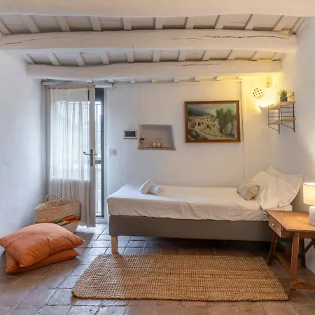 Holiday home Casa El Moli De Burjats Con Piscina Y Chimenea Montras