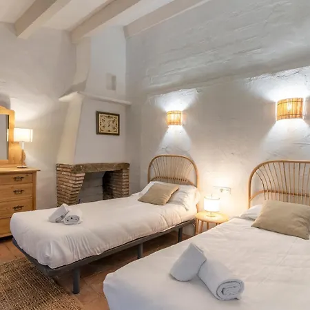Casa El Moli De Burjats Con Piscina Y Chimenea - Wehost Costa Brava Σπίτι διακοπών Montrás